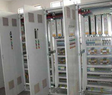 變頻電源線路敷設(shè)與信號(hào)的處理知識(shí)講解(圖1) 變頻電源線路敷設(shè)與信號(hào)的處理知識(shí)講解(圖1)